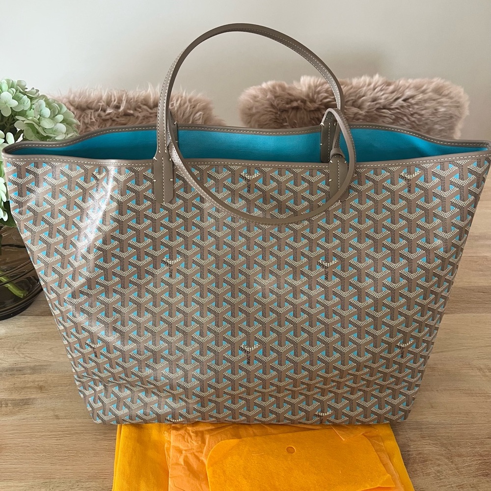 Rare Goyard GM Limited Edition Turquoise blue and Greige St Louis Tote Bag